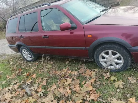 Volkswagen Golf 1995 года за 1 300 000 тг. в Аксукент – фото 2