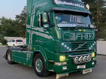 Volvo  FH 1996 года за 13 000 000 тг. в Семей