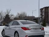 Hyundai Sonata 2014 годаfor3 700 000 тг. в Караганда – фото 2