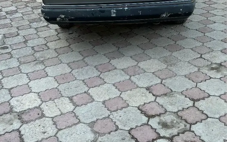 Mercedes-Benz E 200 1991 года за 900 000 тг. в Алматы