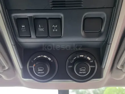 Toyota 4Runner 2014 года за 17 300 000 тг. в Алматы – фото 12