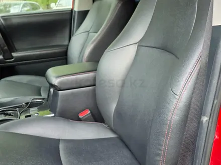 Toyota 4Runner 2014 года за 17 300 000 тг. в Алматы – фото 15
