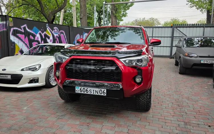 Toyota 4Runner 2014 года за 17 300 000 тг. в Алматы