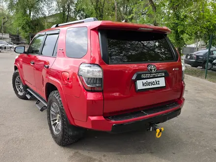 Toyota 4Runner 2014 года за 17 300 000 тг. в Алматы – фото 6