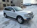 Volkswagen Touareg 2005 годаүшін6 000 000 тг. в Усть-Каменогорск – фото 2