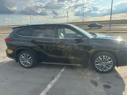 Toyota Highlander 2021 года за 24 000 000 тг. в Астана – фото 3