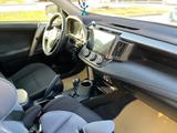Toyota RAV4 2013 года за 9 500 000 тг. в Актобе – фото 3
