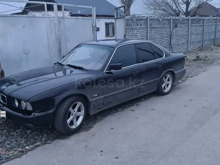 BMW 525 1994 года за 1 900 000 тг. в Тараз – фото 2