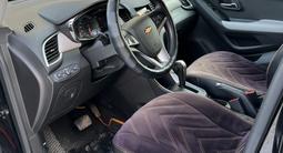 Chevrolet Tracker 2021 года за 7 500 000 тг. в Кокшетау – фото 5