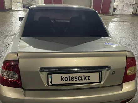 ВАЗ (Lada) Priora 2170 2008 годаүшін1 550 000 тг. в Актобе – фото 4