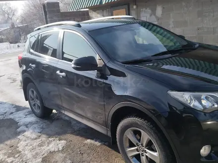 Toyota RAV4 2015 года за 10 000 000 тг. в Алматы – фото 3