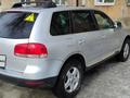 Volkswagen Touareg 2004 года за 4 500 000 тг. в Рудный – фото 3