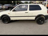 Volkswagen Golf 1993 годаүшін1 400 000 тг. в Талгар