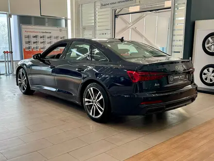 Audi A6 2022 года за 29 990 000 тг. в Атырау – фото 2