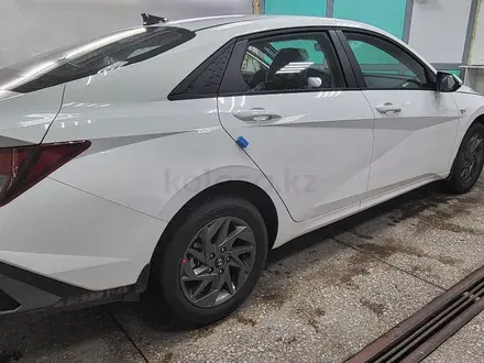 Hyundai Elantra 2024 года за 11 700 000 тг. в Астана – фото 2