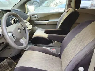 Nissan Quest, 2006
