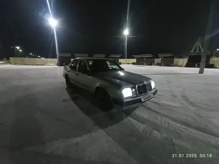 Mercedes-Benz E 230 1988 года за 550 000 тг. в Шымкент – фото 7