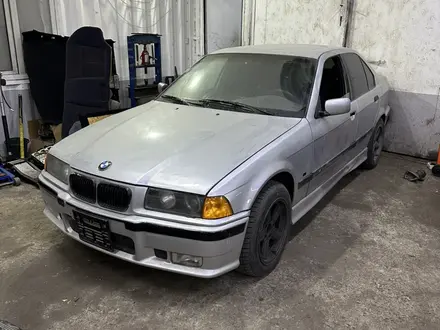 BMW 325 1992 года за 1 600 000 тг. в Алматы