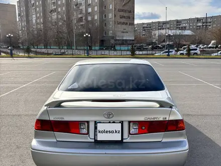 Toyota Camry 2001 года за 3 750 000 тг. в Семей – фото 5