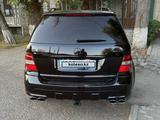 Mercedes-Benz ML 63 AMG 2007 годаүшін8 500 000 тг. в Тараз