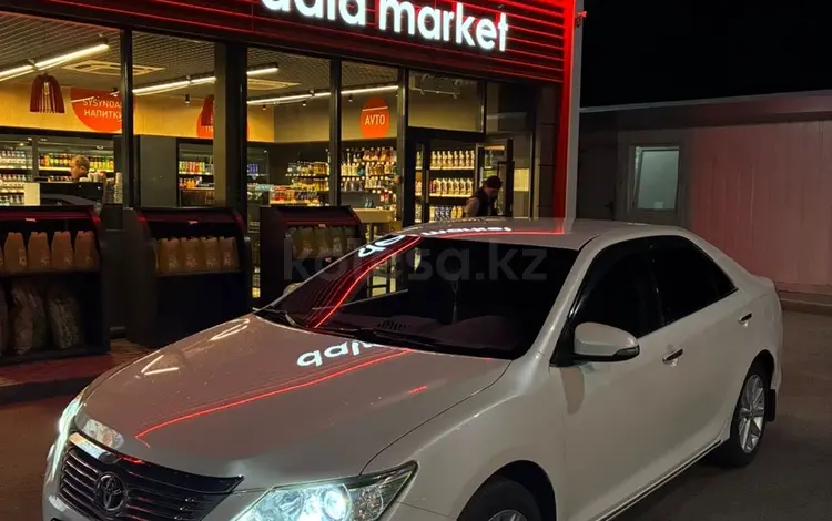 Toyota Camry 2012 года за 9 000 000 тг. в Семей