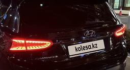 Hyundai Santa Fe 2018 года за 11 000 000 тг. в Астана – фото 4