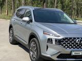 Hyundai Santa Fe 2022 года за 13 500 000 тг. в Алматы – фото 3