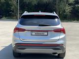 Hyundai Santa Fe 2022 года за 13 500 000 тг. в Алматы – фото 4