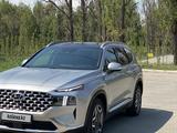 Hyundai Santa Fe 2022 года за 13 500 000 тг. в Алматы – фото 2