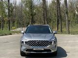 Hyundai Santa Fe 2022 года за 13 500 000 тг. в Алматы