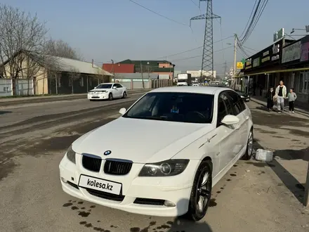 BMW 320 2008 года за 3 200 000 тг. в Алматы – фото 6