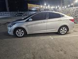 Hyundai Solaris 2015 года за 5 000 000 тг. в Шымкент – фото 2
