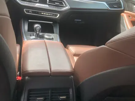 BMW X5 2020 года за 33 000 000 тг. в Караганда – фото 3