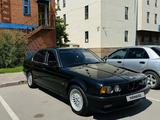 BMW 525 1993 года за 1 400 000 тг. в Астана – фото 2