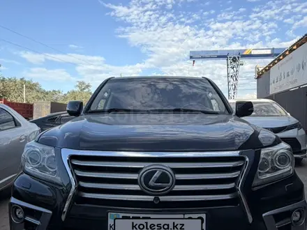 Lexus LX 570 2015 года за 25 000 000 тг. в Алматы