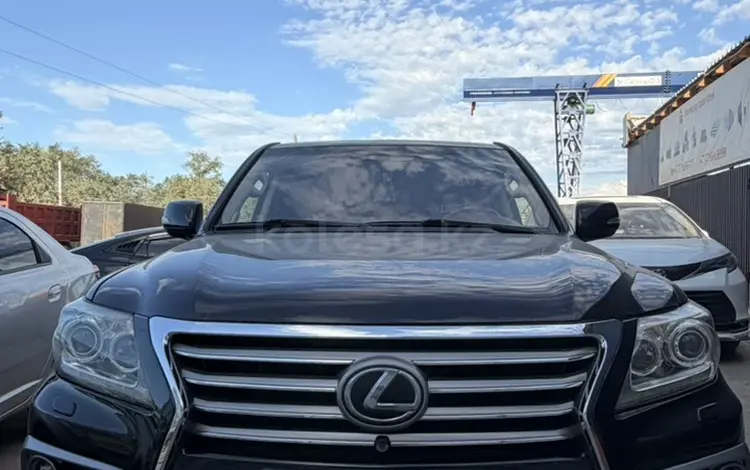 Lexus LX 570 2015 года за 25 000 000 тг. в Алматы