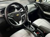 Chevrolet Tracker 2020 годаfor7 990 000 тг. в Актау – фото 2