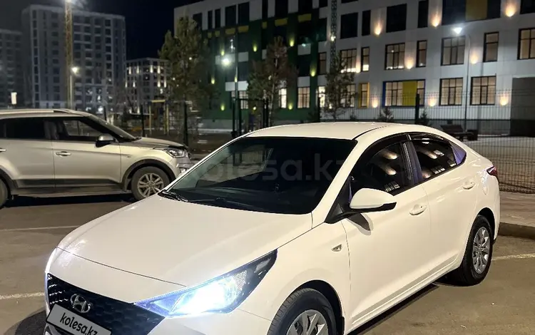 Hyundai Accent 2021 года за 6 500 000 тг. в Астана