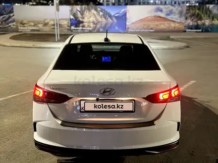 Hyundai Accent 2021 года за 6 500 000 тг. в Астана – фото 3