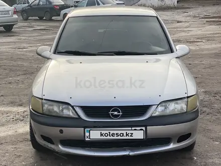 Opel Vectra 1996 года за 1 550 000 тг. в Караганда – фото 2