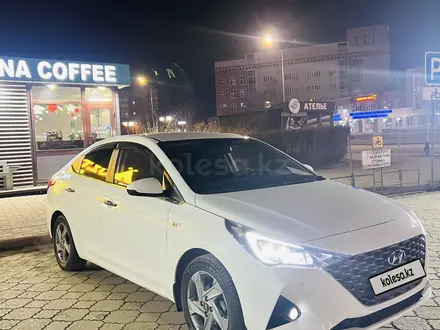 Hyundai Accent 2020 года за 7 500 000 тг. в Усть-Каменогорск
