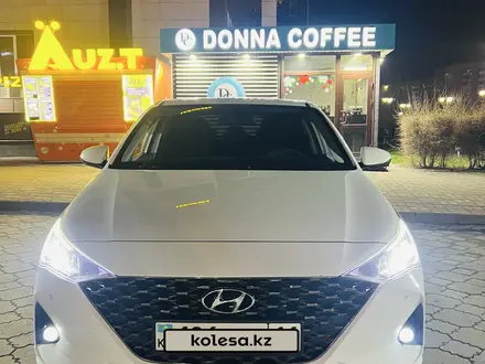 Hyundai Accent 2020 года за 7 500 000 тг. в Усть-Каменогорск – фото 3