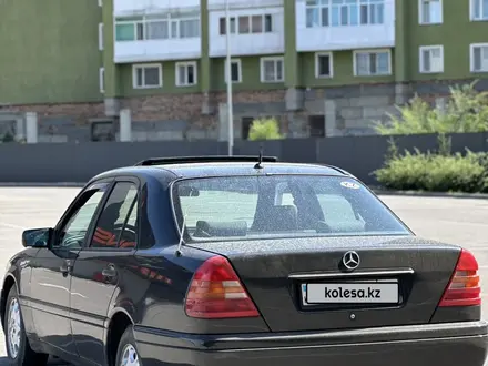 Mercedes-Benz C 200 1994 года за 2 700 000 тг. в Астана – фото 9