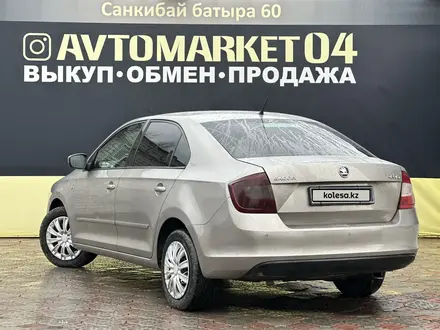 Skoda Rapid 2013 года за 3 900 000 тг. в Актобе – фото 5