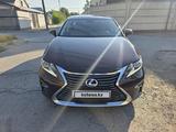 Lexus ES 300h 2017 года за 15 200 000 тг. в Тараз – фото 4