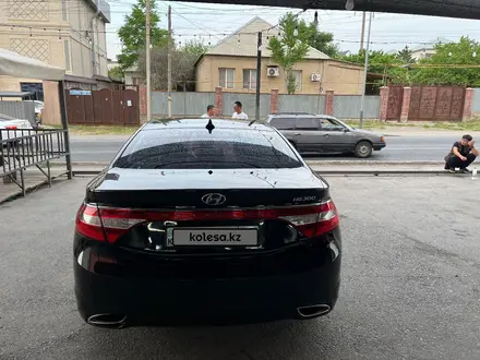 Hyundai Grandeur 2013 года за 8 400 000 тг. в Шымкент – фото 4