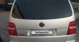 Volkswagen Touran 2005 годаүшін3 700 000 тг. в Алматы – фото 2