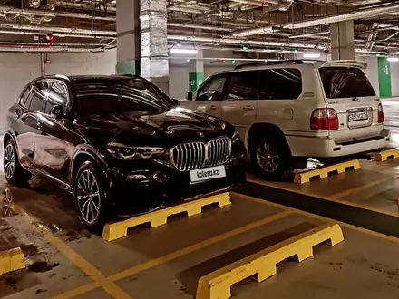 BMW X5 2019 года за 33 500 000 тг. в Астана – фото 18
