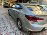 Hyundai Elantra 2019 годаүшін6 200 000 тг. в Алматы – фото 2