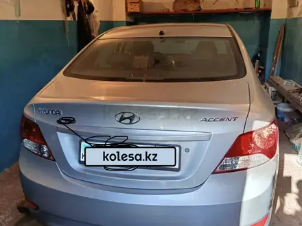 Hyundai Accent 2013 года за 5 500 000 тг. в Усть-Каменогорск – фото 3